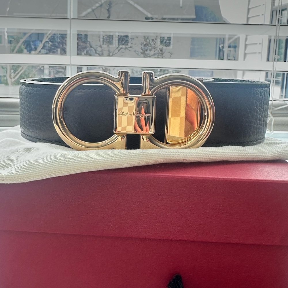 Salvatore Ferragamo Reversible Brown/Black Belt with Gold Buckle *Brand New*